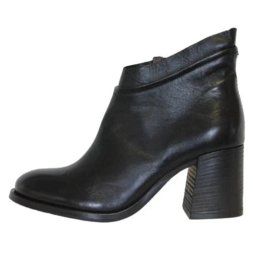 Mjus boots outlet