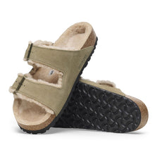 Load image into Gallery viewer, Birkenstock 1028293- Arizona Shearling
