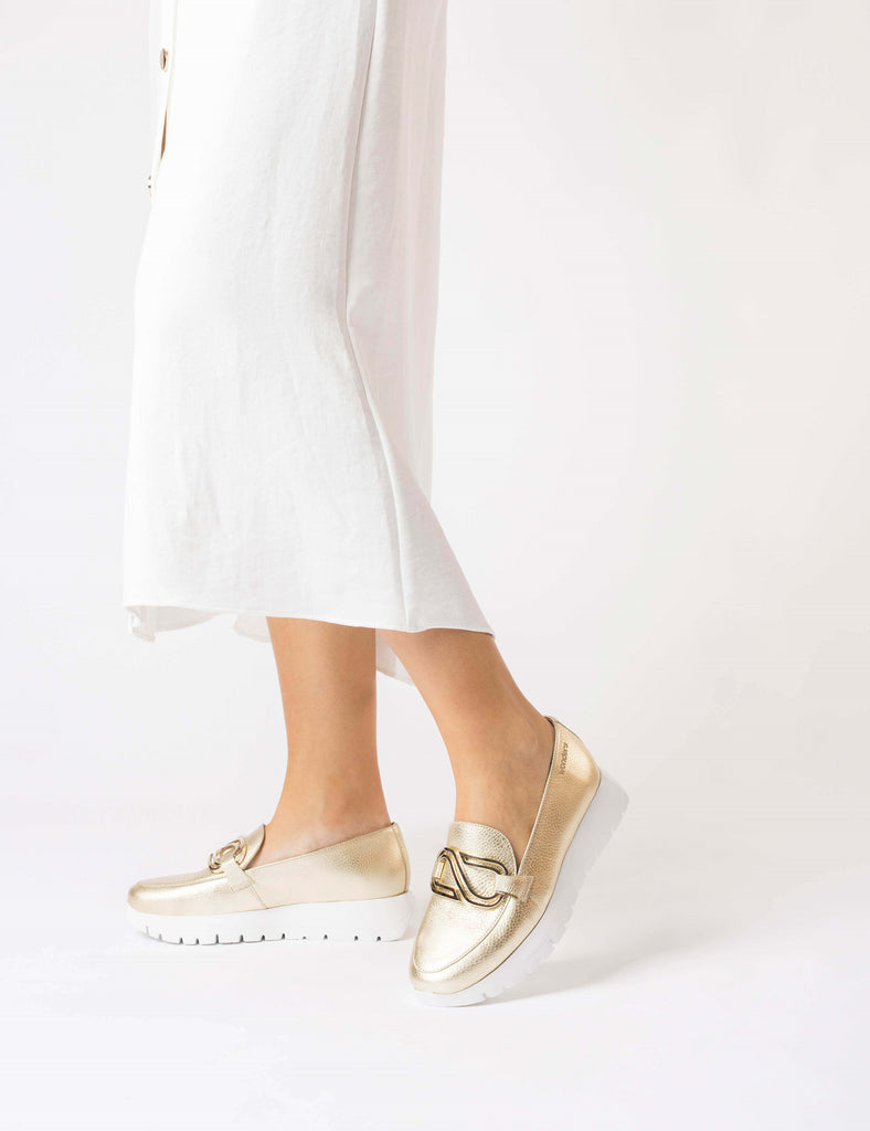 Wonders A2462GLD- Loafer