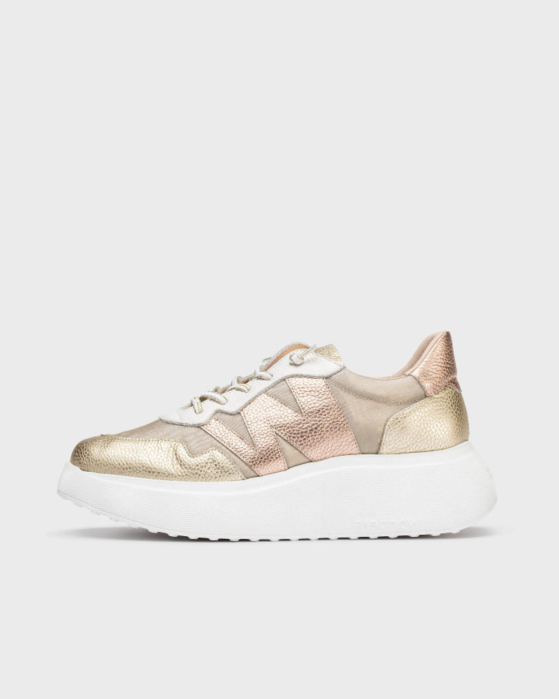 Wonders Metallic Gold Wedge Trainer|A3622GLD