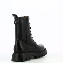 Load image into Gallery viewer, Wonders C7502NE- Military Ankle Boot
