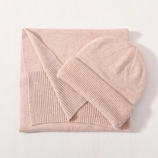 Karen Koo Hat & Scarf Set