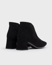 Load image into Gallery viewer, Wonders I9013SUE- Suede Ankle Boot
