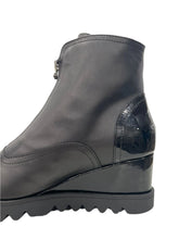 Load image into Gallery viewer, Marco Moreo G677BK- Ankle Boot
