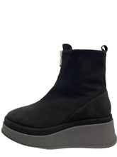 Load image into Gallery viewer, Marco Moreo G1304BK- Ankle Boot
