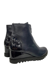 Load image into Gallery viewer, Marco Moreo G677NA- Ankle Boot
