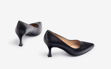 Load image into Gallery viewer, Unisa KALASOB-Court Shoe
